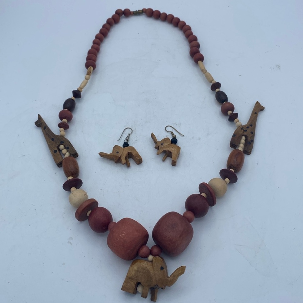 Handcrafted wood elephant & giraffe chunky beads necklace w/ elephant earrings